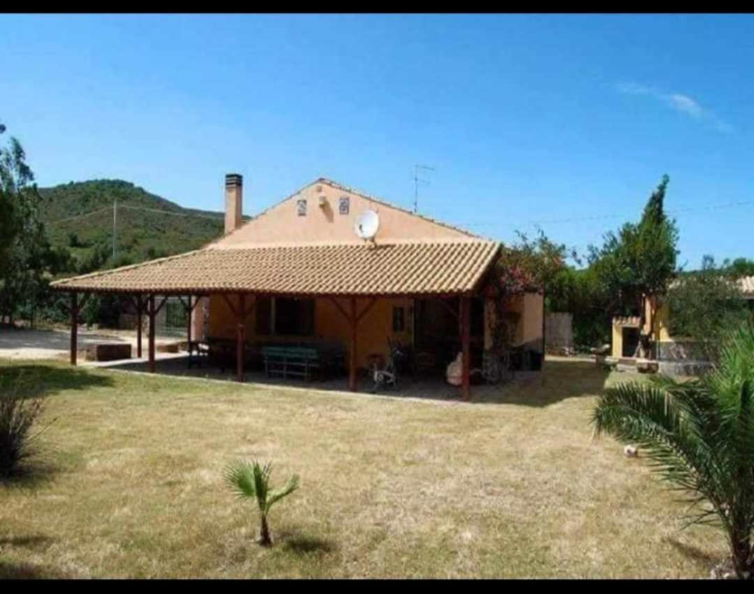 Casa Beria Villa Sant'Antioco Exterior photo